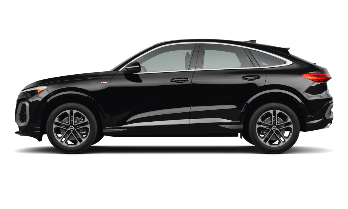Audi Q5 Sportback - Side view Audi Q5 Sportback - Side view