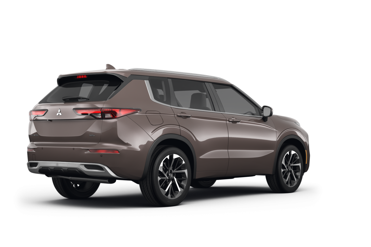 Mitsubishi Outlander PHEV - Back view Mitsubishi Outlander PHEV - Back view